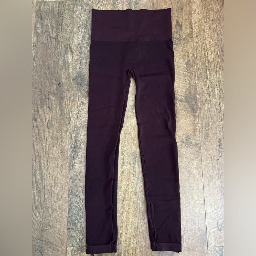 Spanx Seamless Side Zip Leggings Size Large